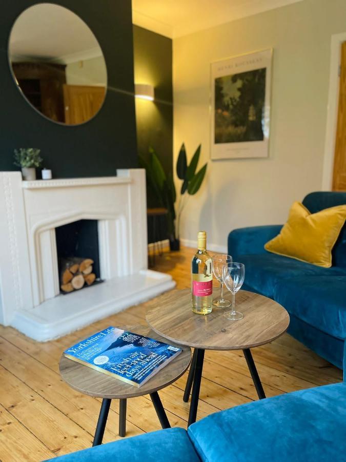 Kist Accommodates - Stylish Headingley Apartment - Parking - 500 Mps Wifi Meanwood Екстериор снимка