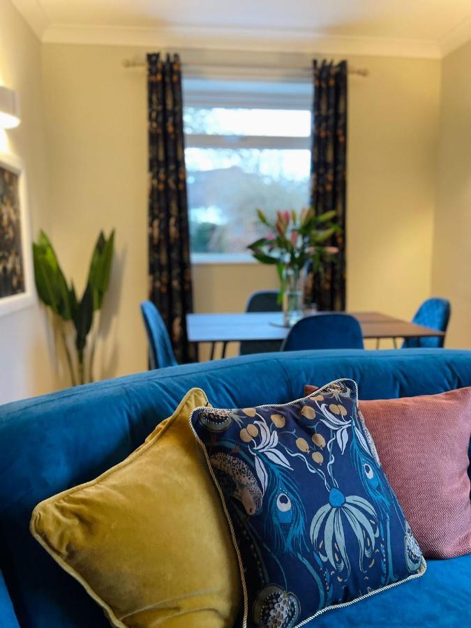 Kist Accommodates - Stylish Headingley Apartment - Parking - 500 Mps Wifi Meanwood Екстериор снимка